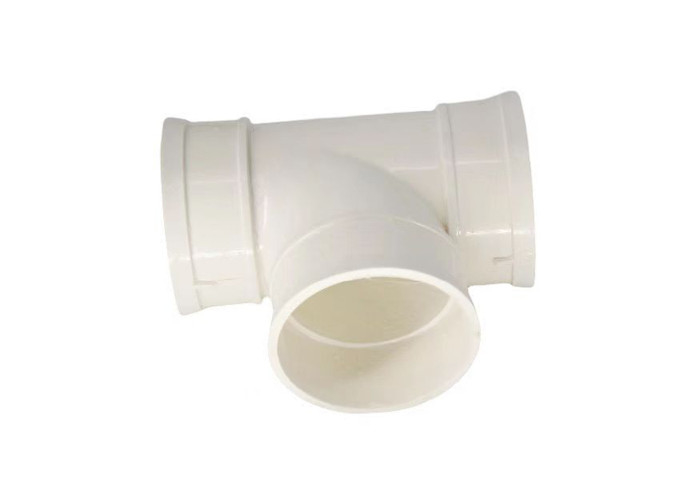 40 Pvc ฟิตติ้งท่อแรงดัน Tee Polyvinyl Chloride สำหรับการระบายน้ำ
